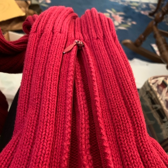 VTG 90’s Calvin Klein Knit Red Sweater with Zips - Picture 3 of 4